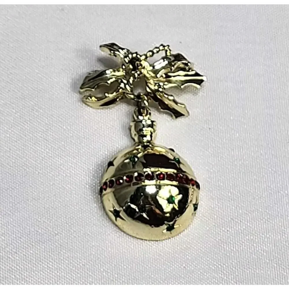Dodds Christmas Ball Ornament w Bow Vintage Holiday Brooch Pin 1.7in Gold plated
